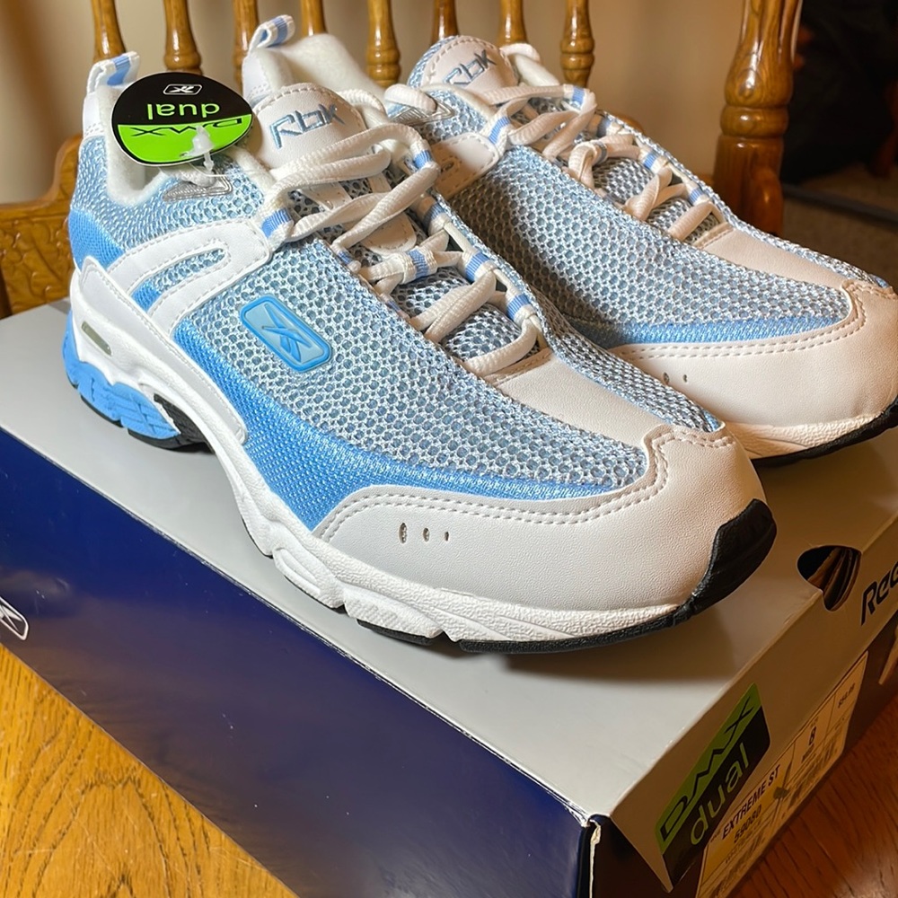 New in Box!! Reebok Extreme ST Size 8